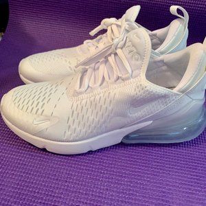 Nike AIR 270